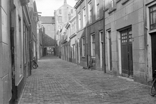 52631 Gezicht in de Eligenstraat te Utrecht met de huizen nrs. 54 (rechts)-hoger.